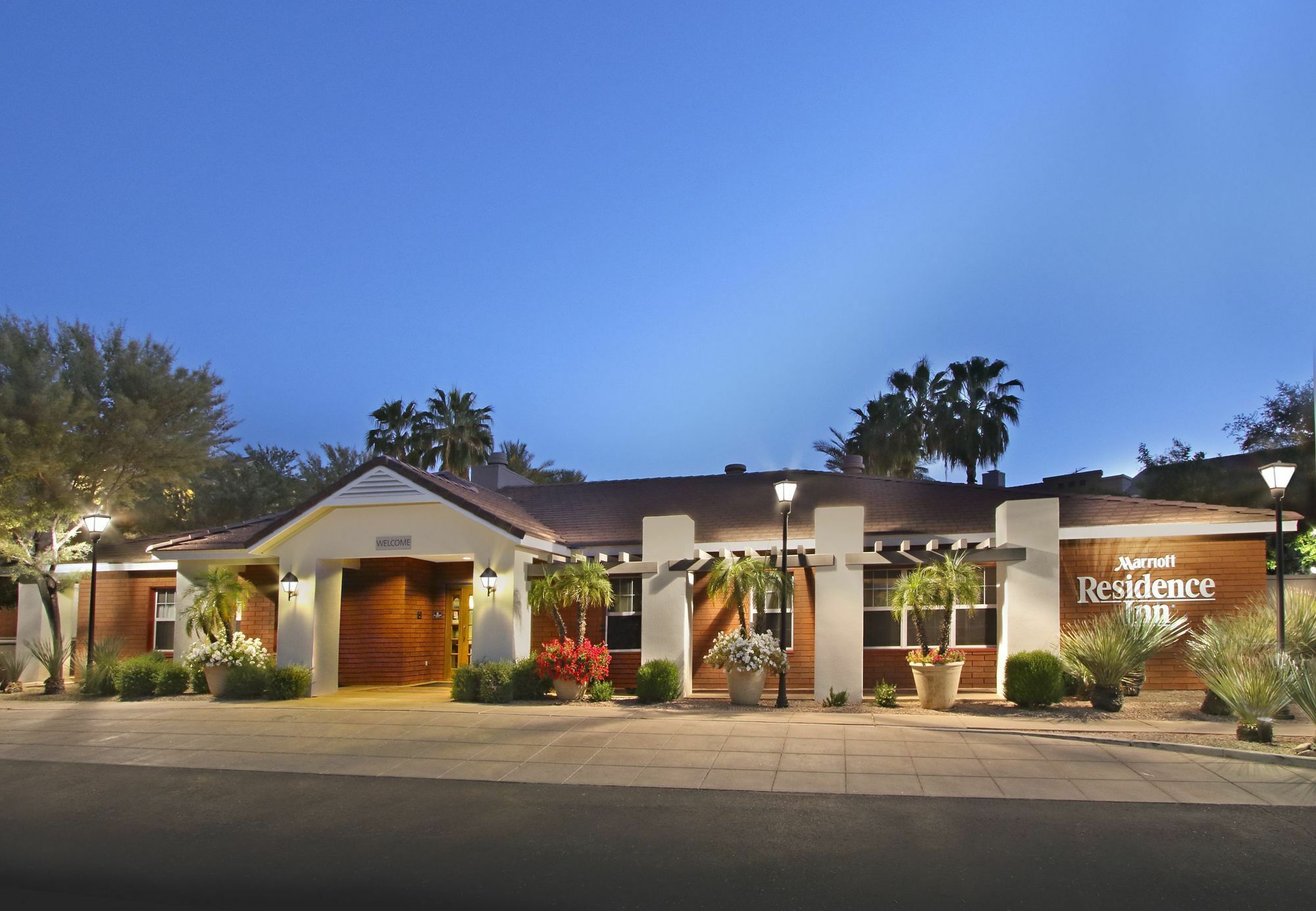 Residence Inn Scottsdale North Exterior photo